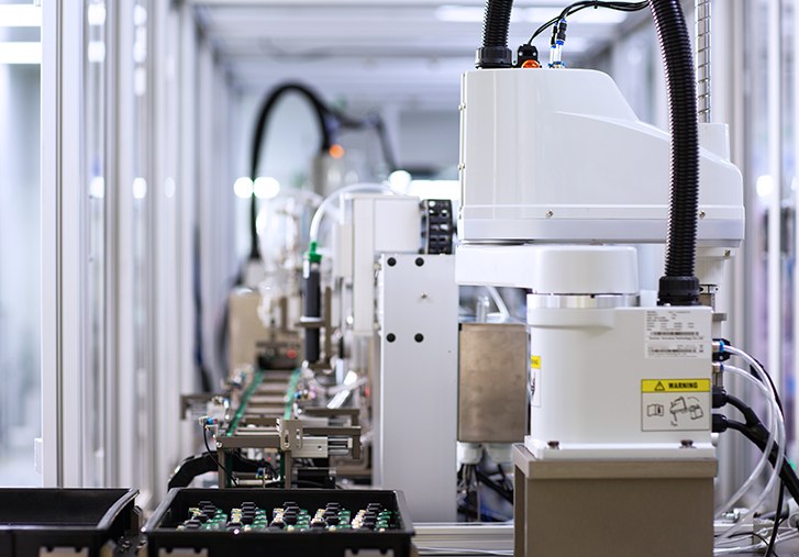 SMT assembly line at the Luoyun production partner