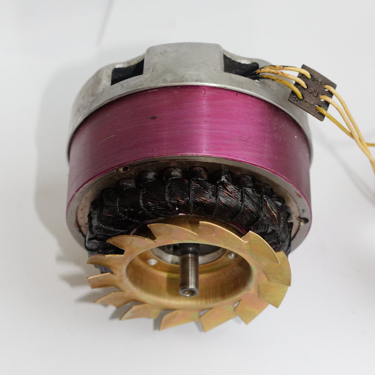 Motor stator and rotor — encoder protocol comparison