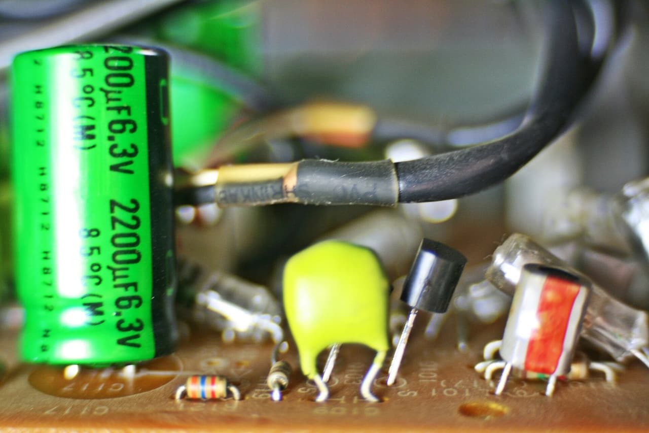 Macro circuit board — inductive sensing